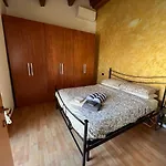 Casa Gualtieri Holiday home *